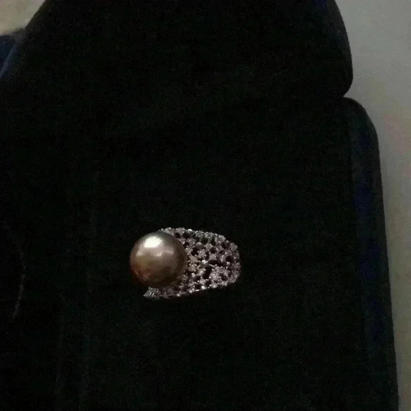 Custom Made Genuine Pearl Jewelry Set - Picture 10 of 17